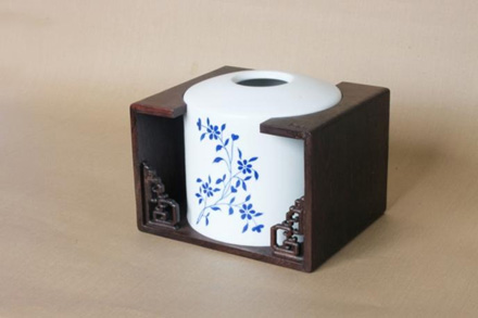“青花”紙巾盒